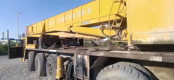 KYB Гидравлический цилиндр использованный Kato NK-250E NK-500E NK-800E 80T грузовик крана в Шанхае