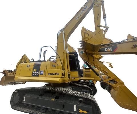 2018 KOMATSU PC220-8 Эксплуатационный экскаватор с двигателем MITSUBISHI в хорошем рабочем состоянии