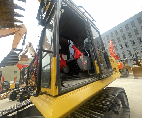 2018 KOMATSU PC220-8 Эксплуатационный экскаватор с двигателем MITSUBISHI в хорошем рабочем состоянии