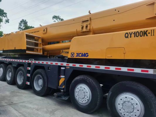 XCMG QY100 Мобильный кран для строительной техники, используемый с максимальной высотой подъема 25 м