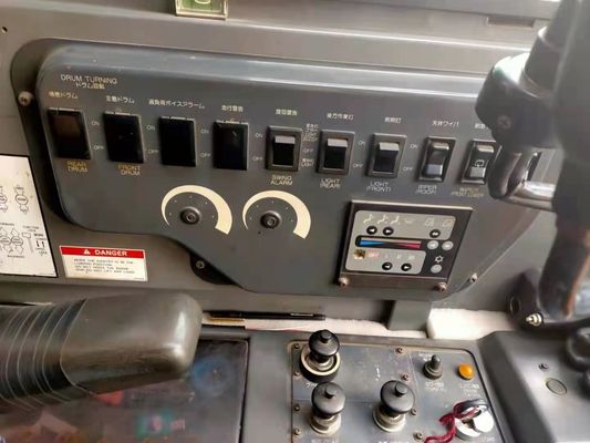 Kh180-3 kh300 kh150 80t 50t ползучий кран с двигателем Isuzu для видеотехнической поддержки