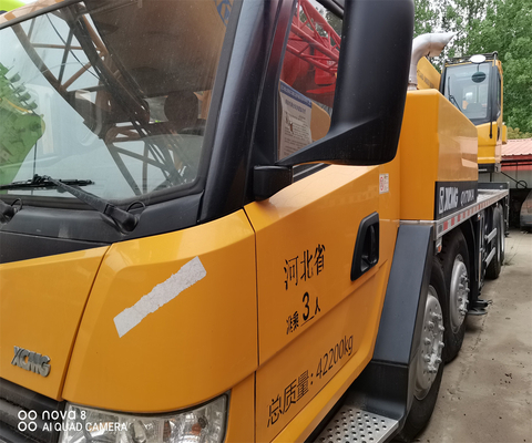 XCMG QY70KA 70T Мобильный грузовой кран с гидравлическим клапаном Liyuan и весом 20000 кг