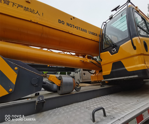 XCMG QY70KA 70T Мобильный грузовой кран с гидравлическим клапаном Liyuan и весом 20000 кг
