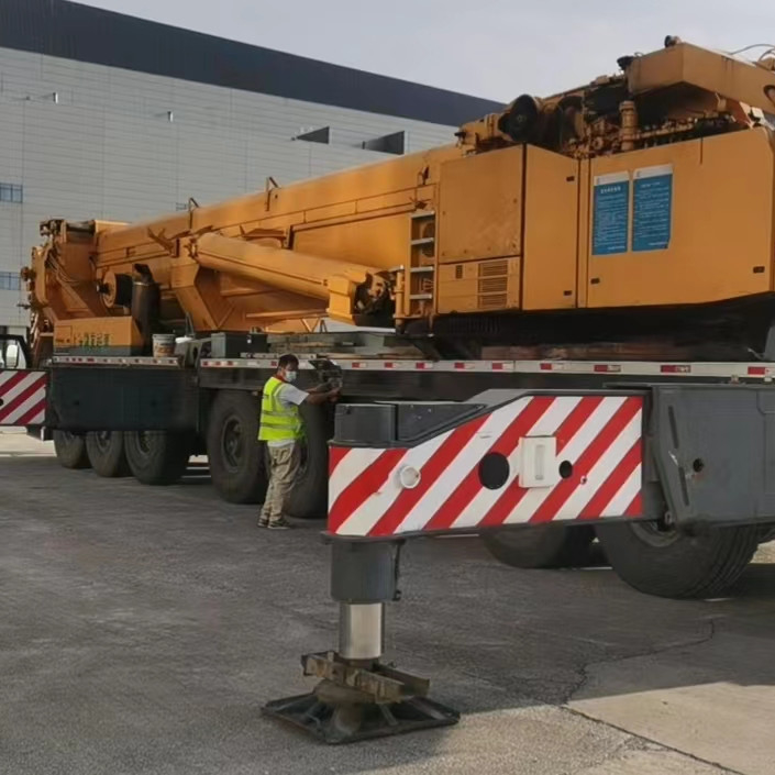 Liebherr LTM1500-8.1 LTM1300 500T 300T 160T Тадано TG-500E TG-900E 90T 50T Грузовой кран