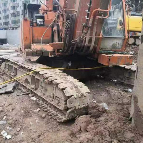 Soilmec SR-80C SR-80 SR-70 SR-60 SR-65 Буровая установка с краном и Hitachi KH125