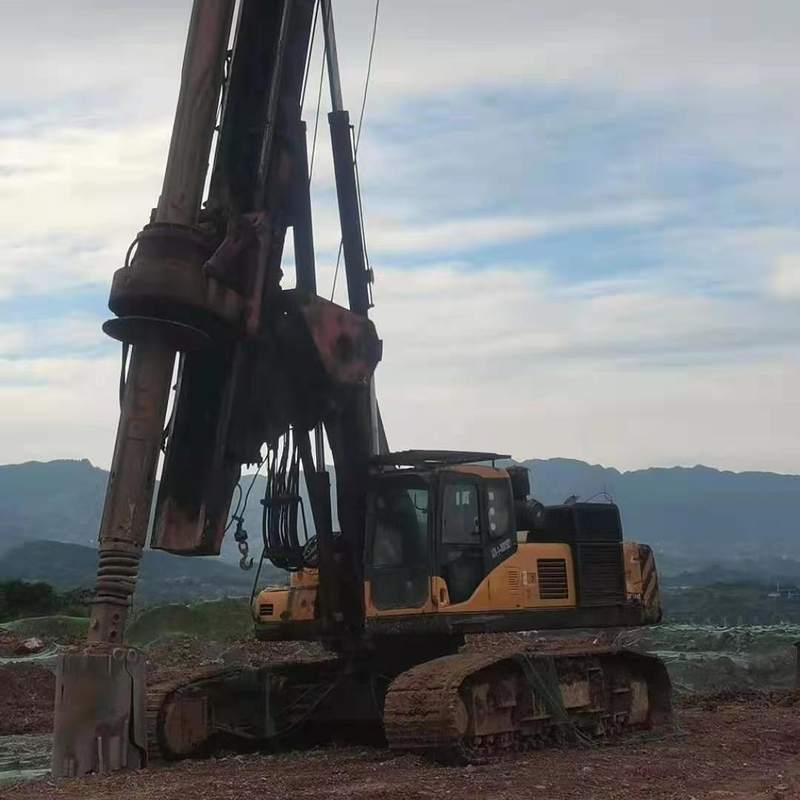 Ротационная буровая установка Soilmec SR-60 SR-65 SR-70 SR-80 SR-80C с глубиной бурения 78 м